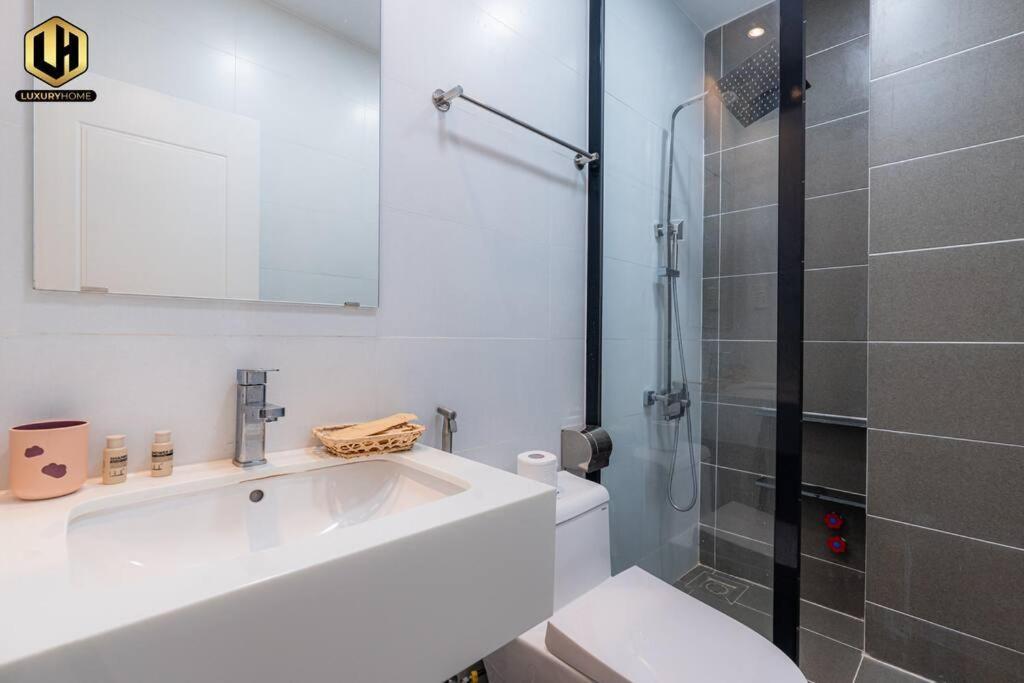 Luxury Home Sai Gon 2 Ho Chi Minh-staden Exteriör bild